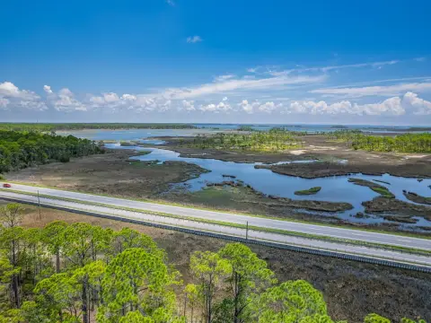 Waterfront Aviation Lot in Panacea