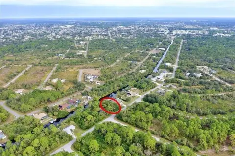 Gulf-Access Waterfront Land