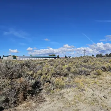 Commercial Lot in Christmas Valley