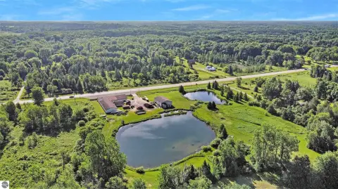 33 Acres Commercial Property M-66