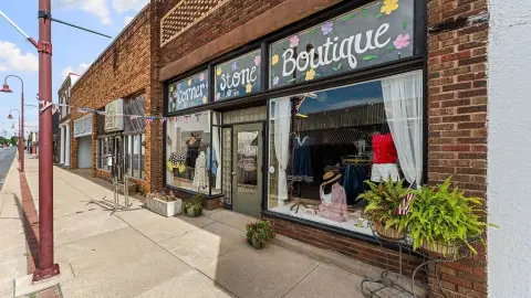 Brick Storefront with High Ceilings