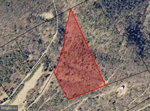 Hunting Land with Cabin