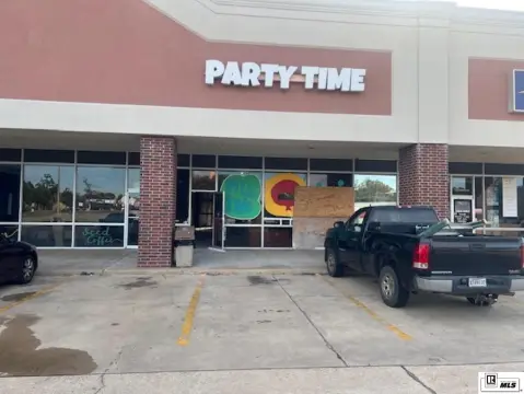 Retail Space Under Renovation