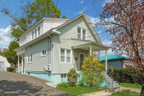 Multi-Family Home in Downtown Nyack