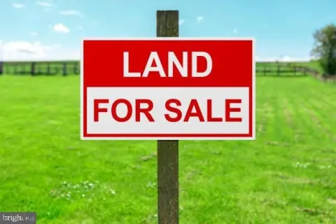 Lakeview Lot in Victory Lakes