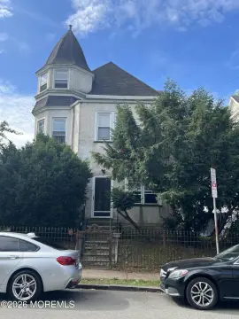 Two-Unit Victorian Duplex