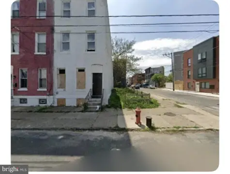 Vacant Corner Lot in Philadelphia