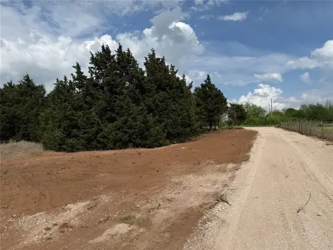 Guthrie, OK Wooded Lot