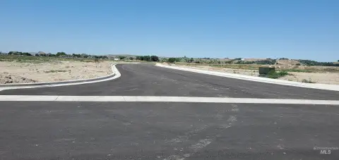 Commercial Land Zoned Industrial/Commercial
