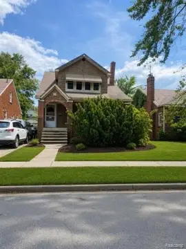Detroit Multifamily Income Opportunity