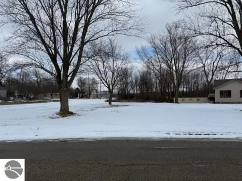 Residential Lot Near River