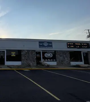 Retail Suite at Oaklawn Plaza