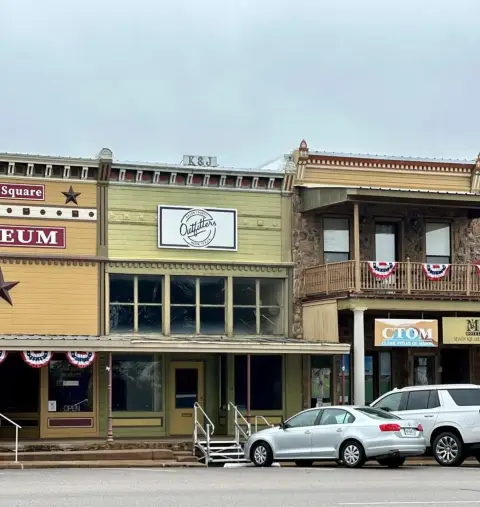 Restored Building on Mason Square