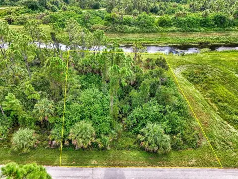 Lakefront Lot in North Port