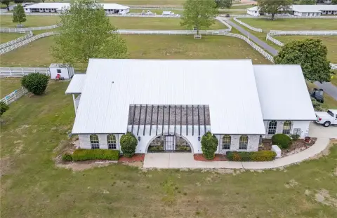 Turnkey Equestrian Facility Near WEC