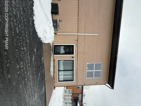 Rear Retail or Office Suite