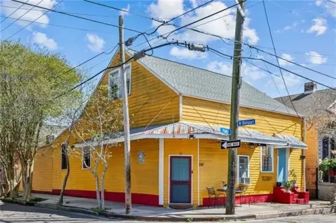 Bywater Duplex with Historic Charm