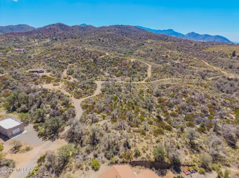 Land in Oracle, Arizona