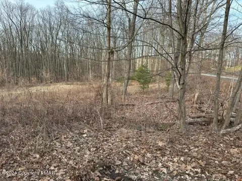 Oversized Lot in East Stroudsburg