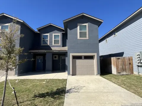 San Antonio Duplex in Gated Community