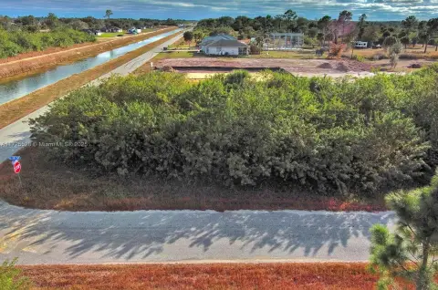 Lehigh Acres Residential Lot