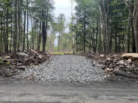 Secluded Residential Building Lot