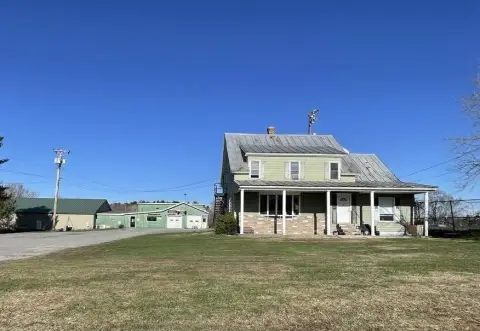 Fairfield Commercial Building and Home