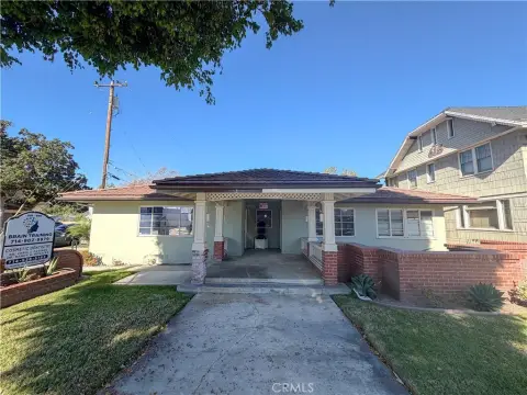 Orange, CA Commercial Lease Opportunity