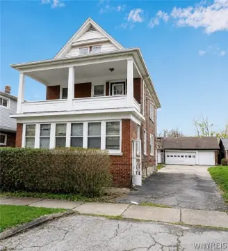 Duplex with Full Basement