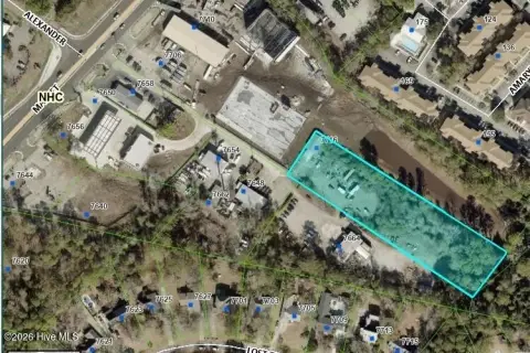 Commercial Land with Metal Structure