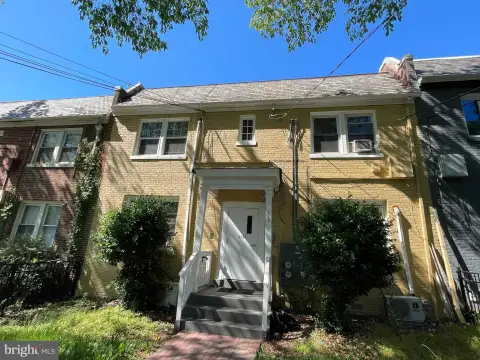 Brick Quadplex with In-Unit Laundry