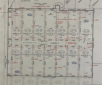 Spacious Land in Saddle Ridge