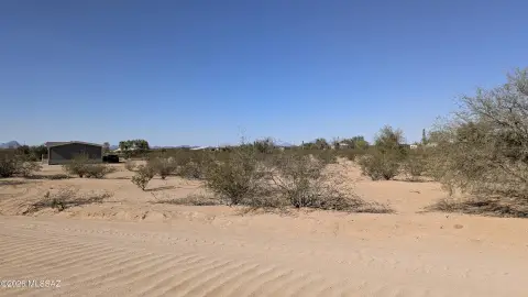 One-Acre Desert Lot in Tucson