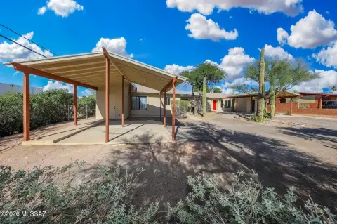 Remodeled Tucson Duplex Opportunity