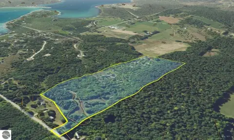 38 Acres in Golden Triangle