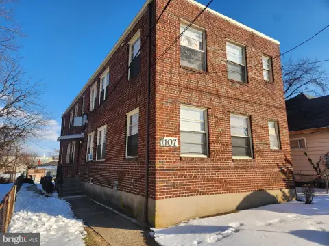 Multiunit Property in Deanwood Corridor
