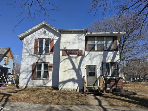 Quadplex with Detached Garage