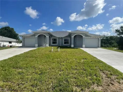 Lehigh Acres Corner Lot Duplex
