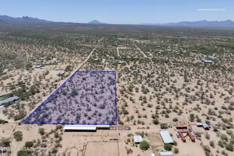 5-Acre Parcel in Elephant Head