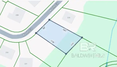 Residential Lot in Golf Community
