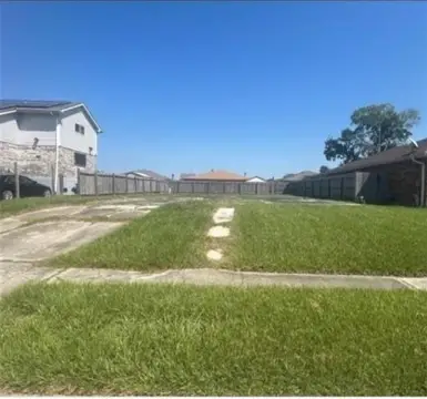 Vacant Land Near Lincoln Beach