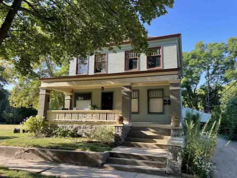Restored Duplex in Haight Village