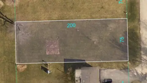 Residential Lot Near Lake