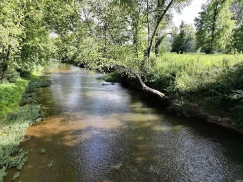Little Missouri River Land