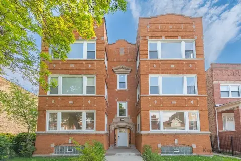 Turnkey 6-Unit Brick Building