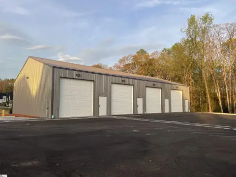 Three-Unit Warehouse with Roll-Up Doors