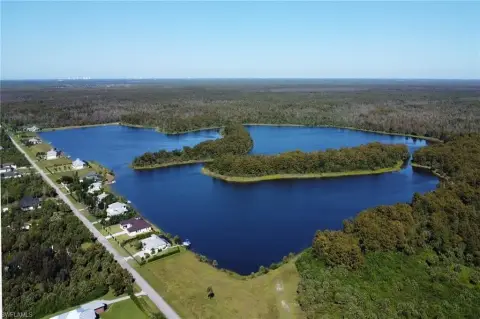 Exclusive Lakeside Homesite Opportunity