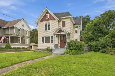 Two-Unit Duplex with Deck