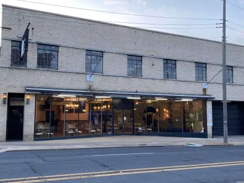 Multi-Use Downtown Commercial Building