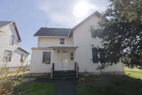 Spacious Duplex in Rockford, IL